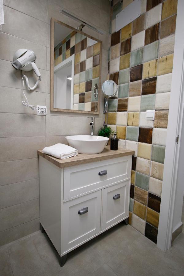Casa Del Telegrafo Apartment Utrera Bagian luar foto